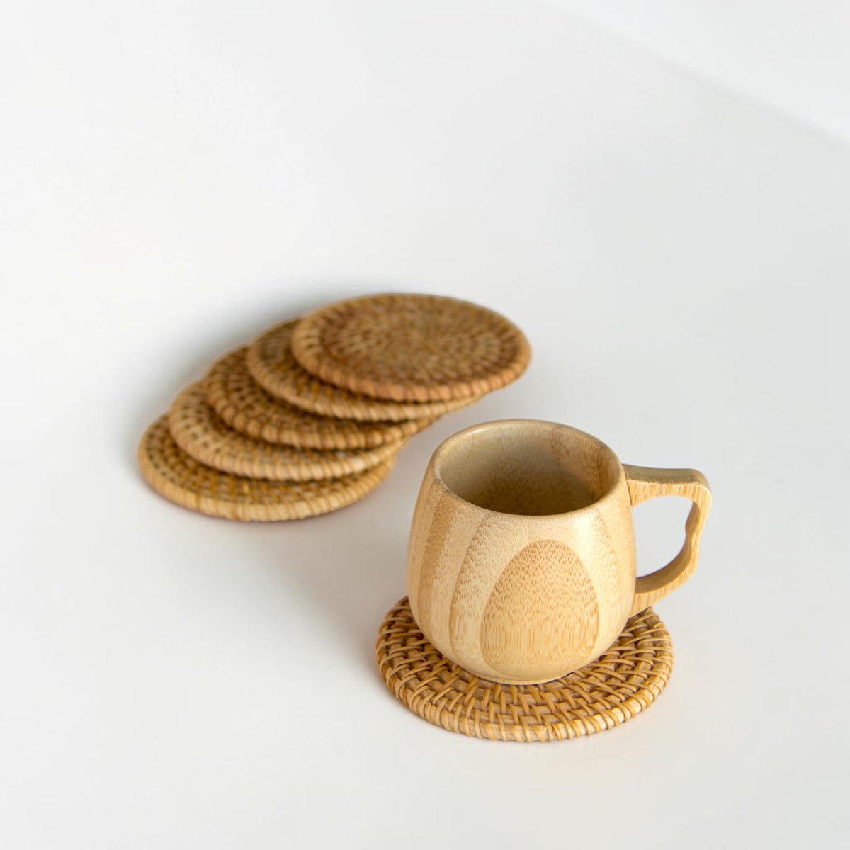 Rattan Coasters with Holder, 6-piece Set