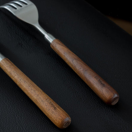 Walnut Handled Cutlery, 2-piece Set