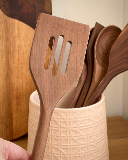 Master Walnut Slotted Spatula (35cm)