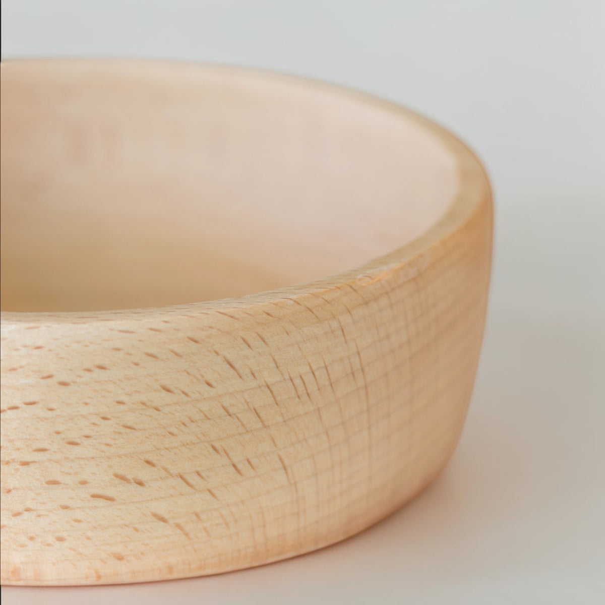 Beech Handled Snack Bowl (15cm)