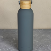 Ecohub NZ Palette Insulated Water Bottle (500ml) Slate Grey - matte and bamboo - standing on a grey concrete surface