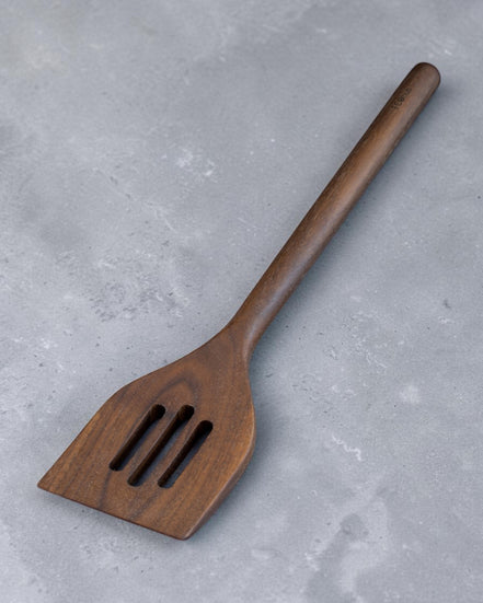 Master Walnut Slotted Spatula (35cm)